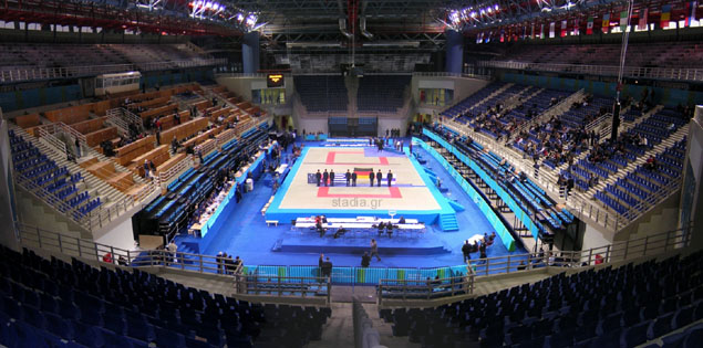 The arena during the inauguration tournament (January 2004)