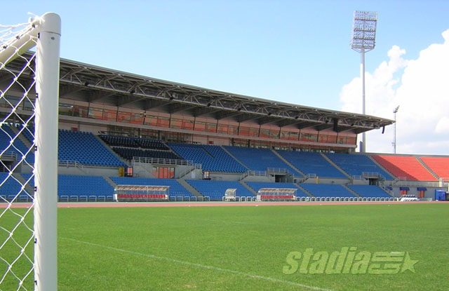 The west part of the stands with the new roof - Click to enlarge!