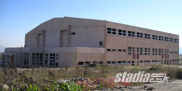 External view of the new Kozani Arena (November 2004)    Costas Tsioras  -  Click to enlarge!