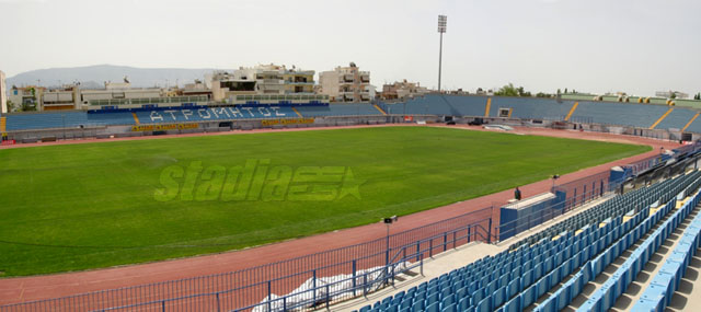 The east stand and the south curve - Click to enlarge!