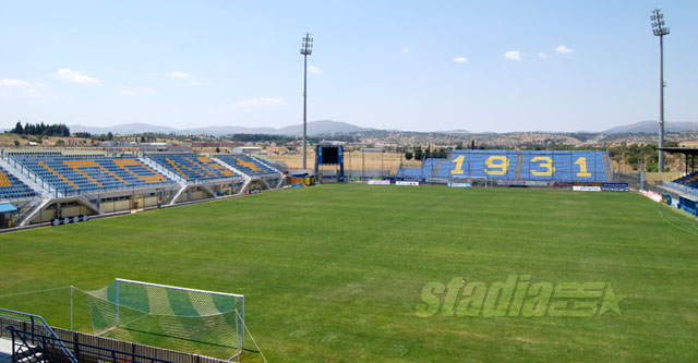 The east stand (left) and the south stand (right) - Click to enlarge!