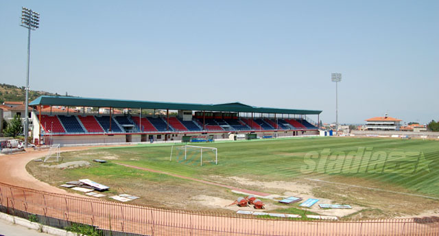 The stadium seen from the south curve - Click to enlarge!